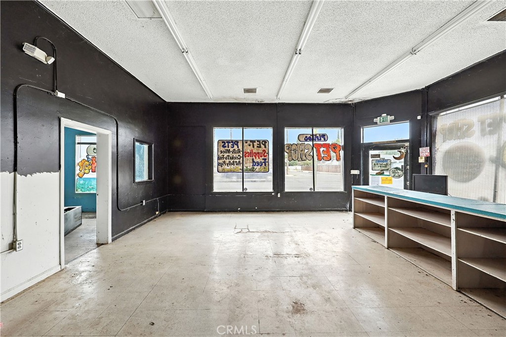 1005 Robertson Blvd, Chowchilla, CA 93610