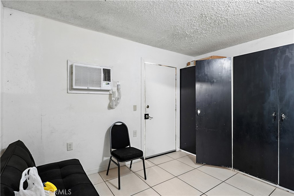 1005 Robertson Blvd, Chowchilla, CA 93610