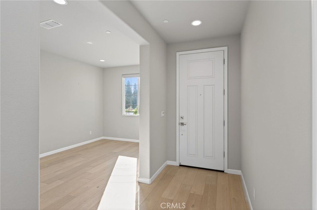 2431 Creekview, Merced, CA 95340