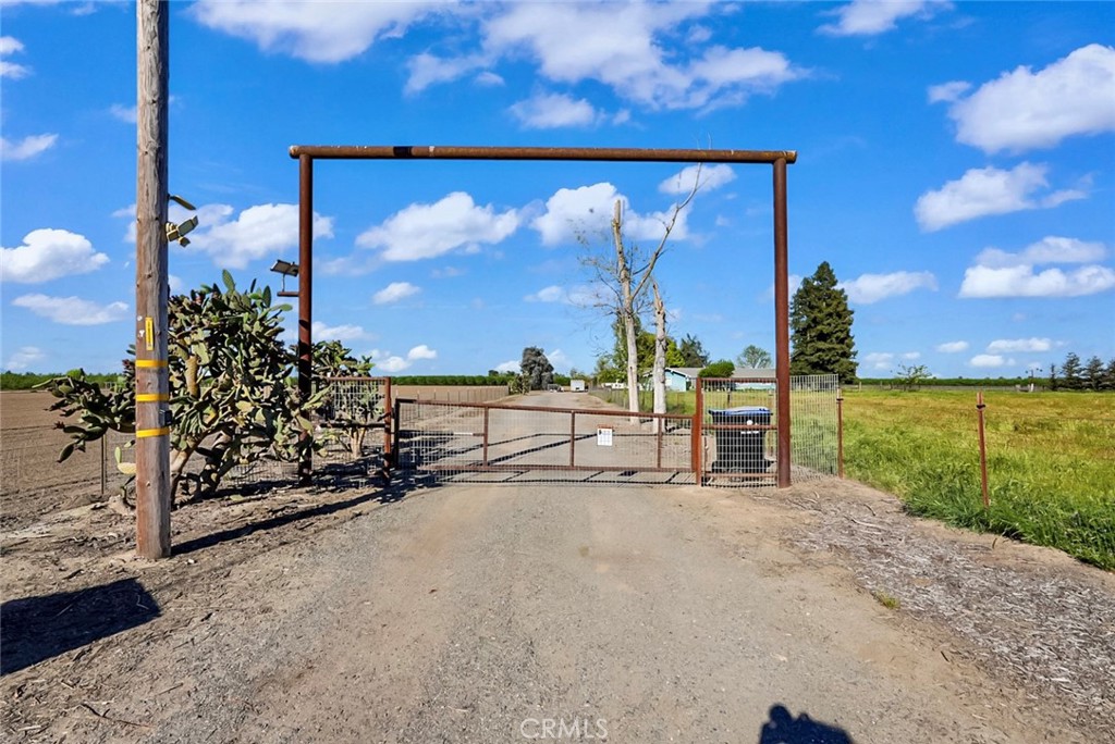 23760 Road 15, Chowchilla, CA 93610