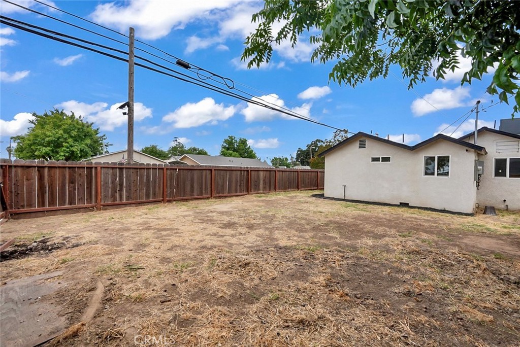 421 Orange Ave, Chowchilla, CA 93610