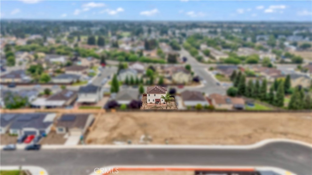 105 Pine Street, Chowchilla, CA 93610