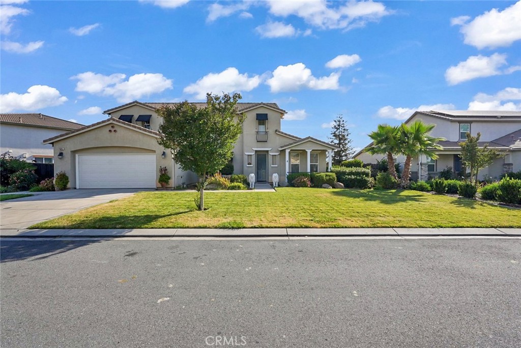 15015 Torrey Pines Cir, Chowchilla, CA 93610