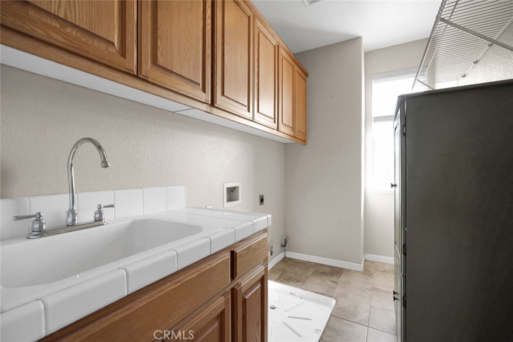 15015 Torrey Pines Cir, Chowchilla, CA 93610