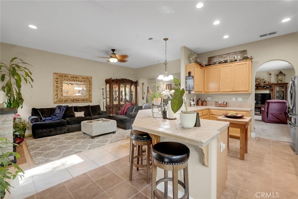 12165 Pheasant Run, Chowchilla, CA 93610