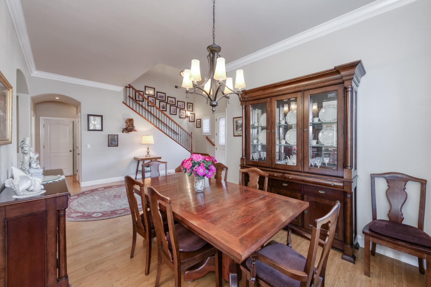 6125 Del Monte Ct, Chowchilla, CA 93610