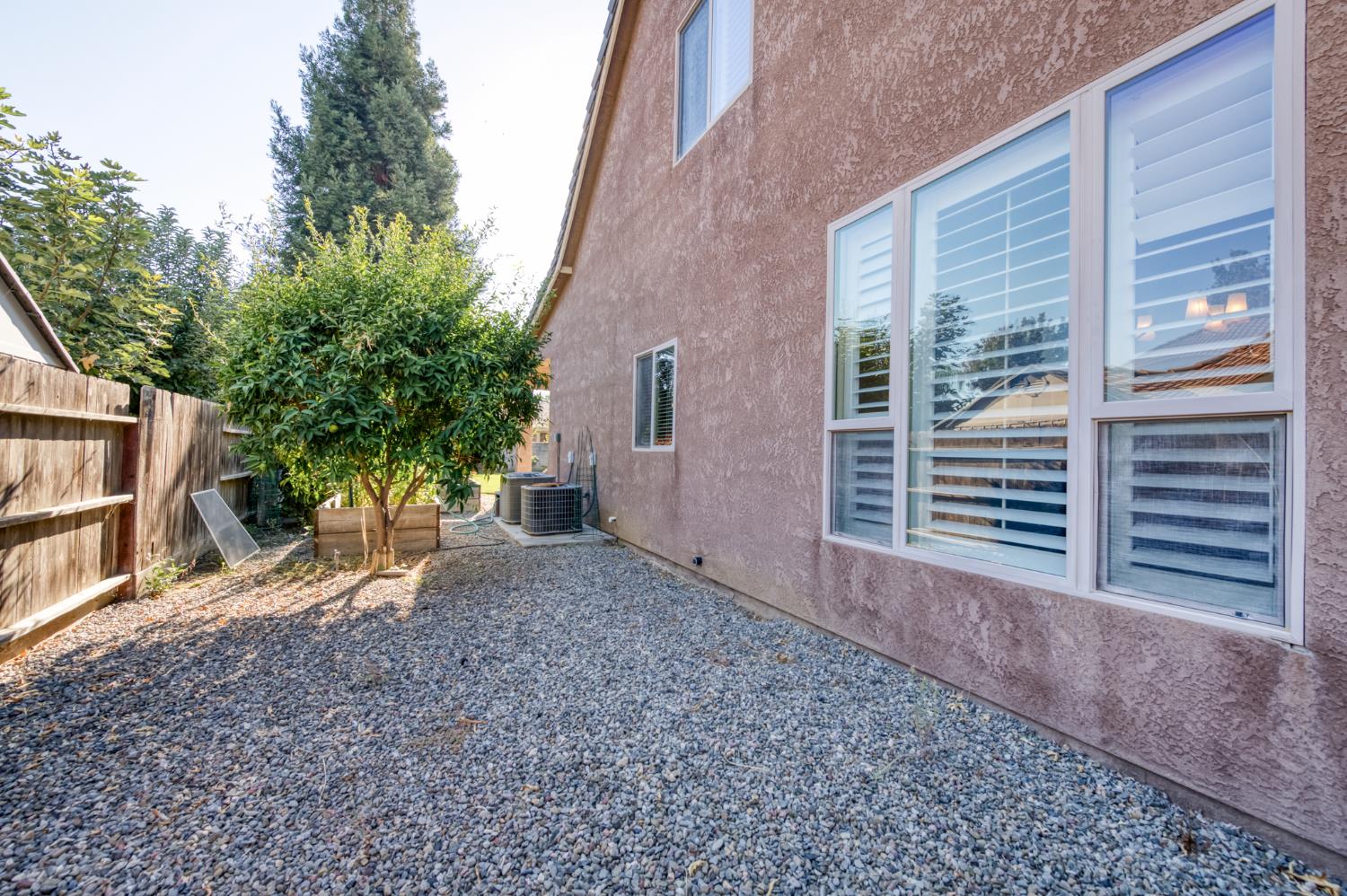 6125 Del Monte Ct, Chowchilla, CA 93610