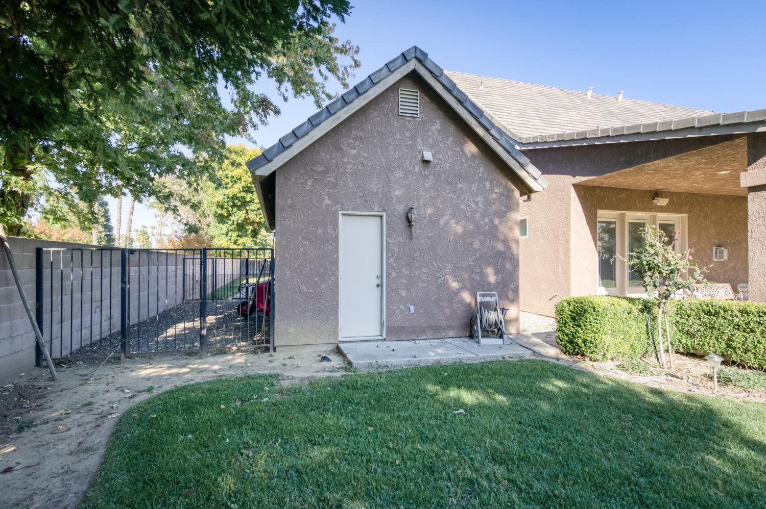 6125 Del Monte Ct, Chowchilla, CA 93610