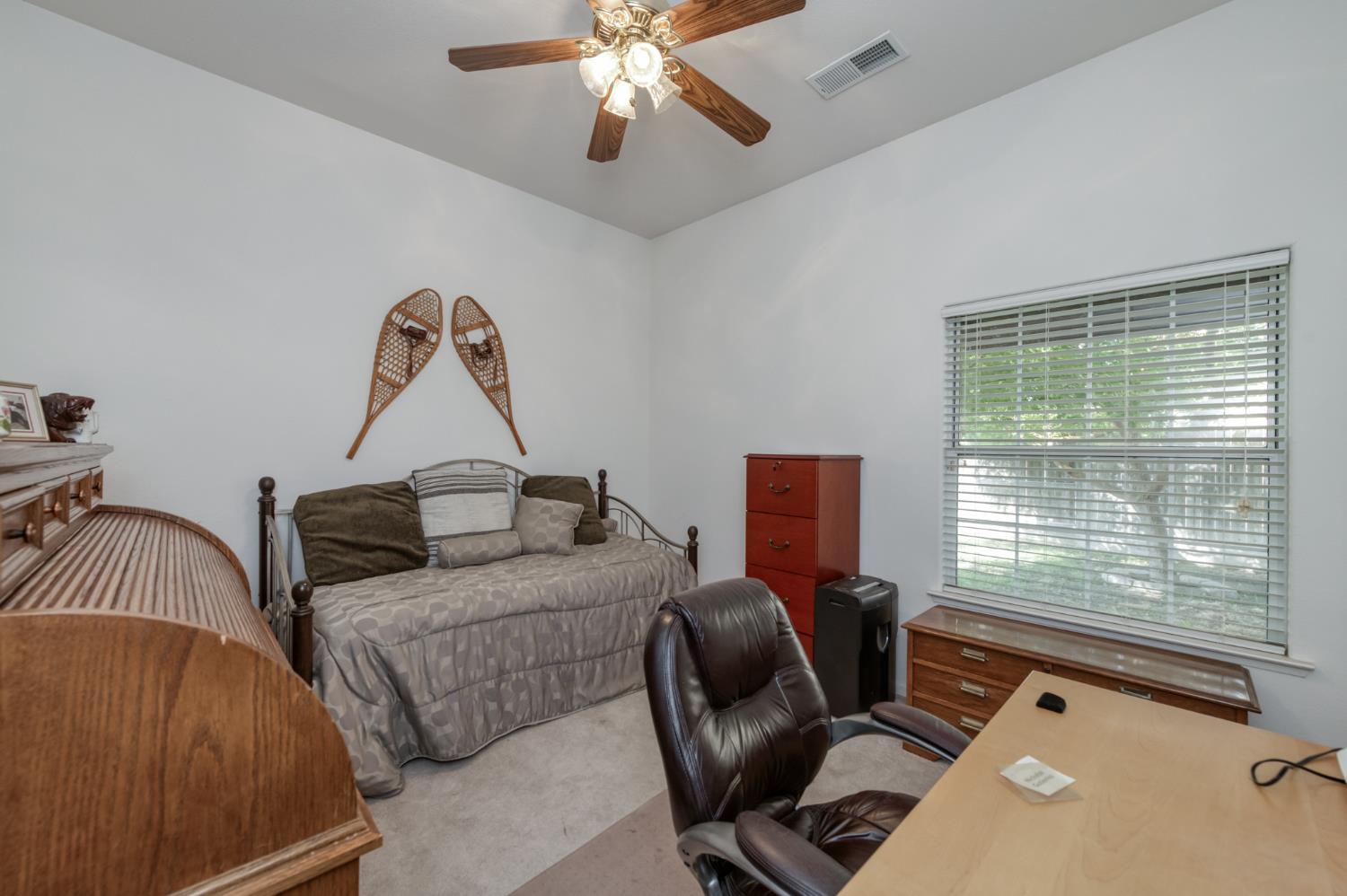 7360 Edgewater St, Chowchilla, CA 93610