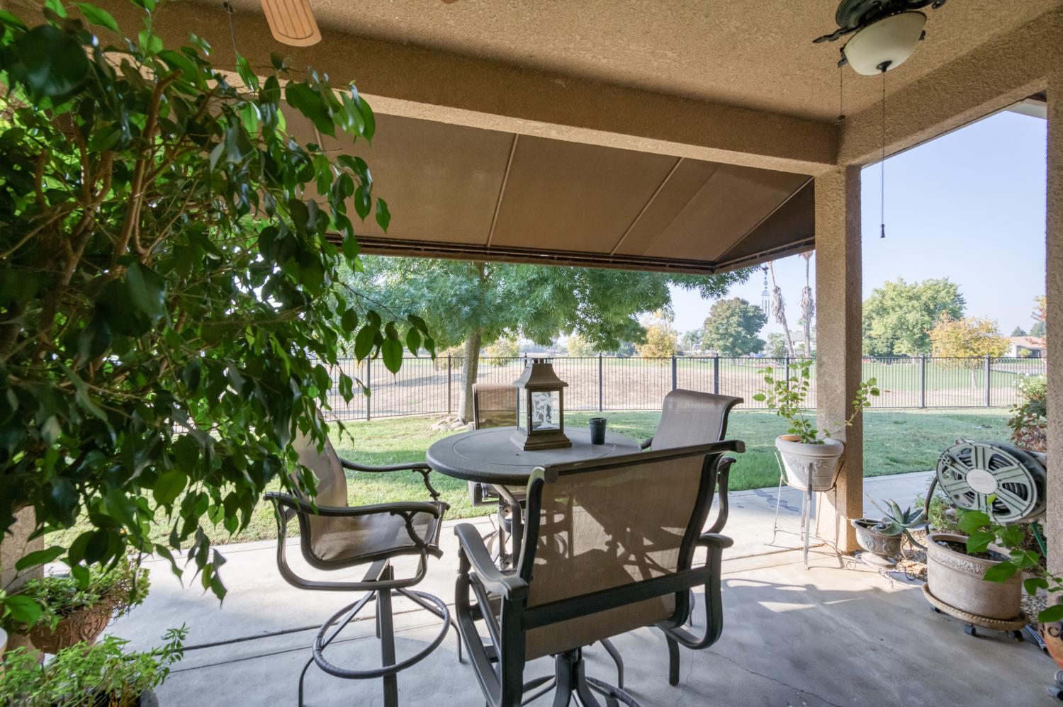 7360 Edgewater St, Chowchilla, CA 93610