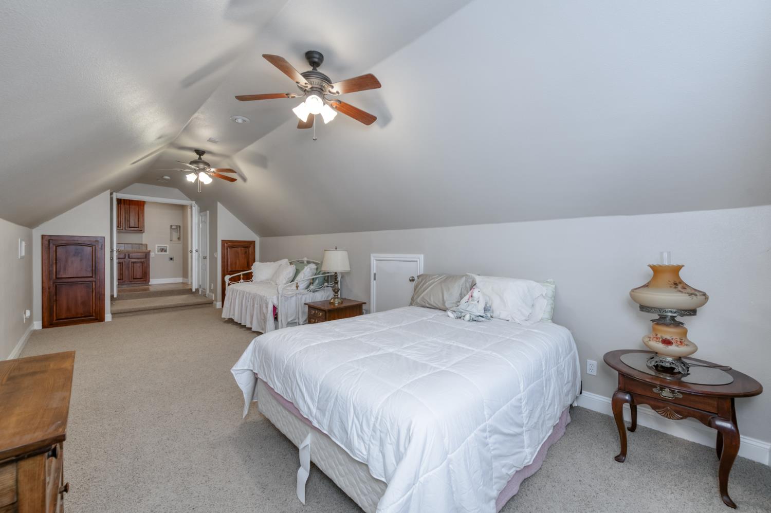 6125 Del Monte Ct, Chowchilla, CA 93610