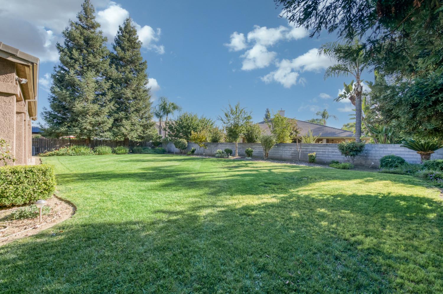 6125 Del Monte Ct, Chowchilla, CA 93610