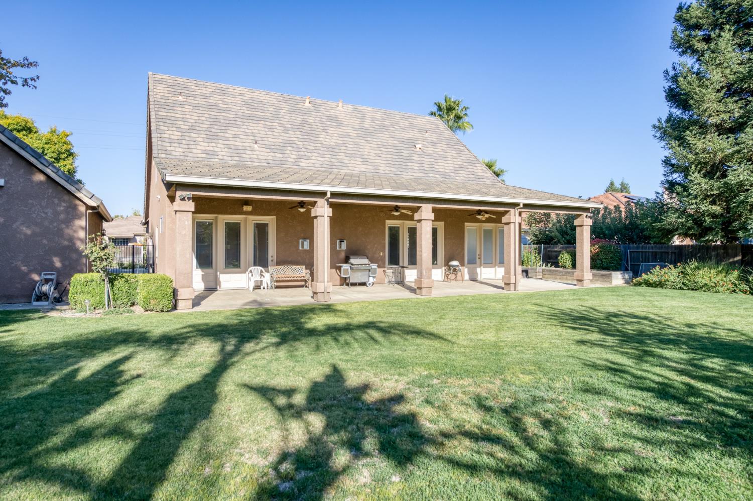 6125 Del Monte Ct, Chowchilla, CA 93610