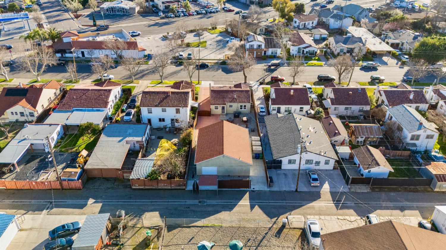 956 J St, Los Banos, CA 93635