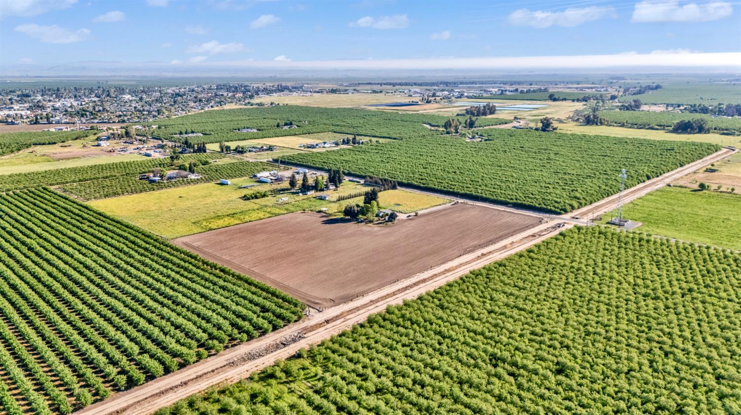 23760 Road 15, Chowchilla, CA 93610