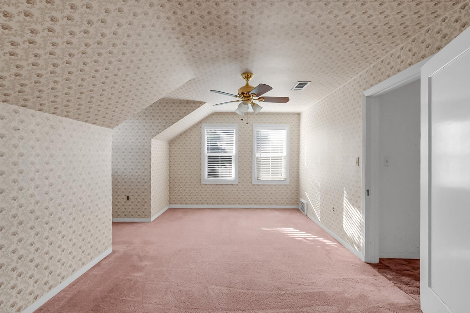 155 N 7Th St, Chowchilla, CA 93610