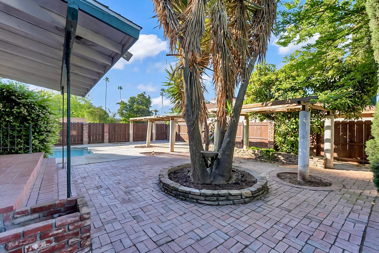 155 N 7Th St, Chowchilla, CA 93610