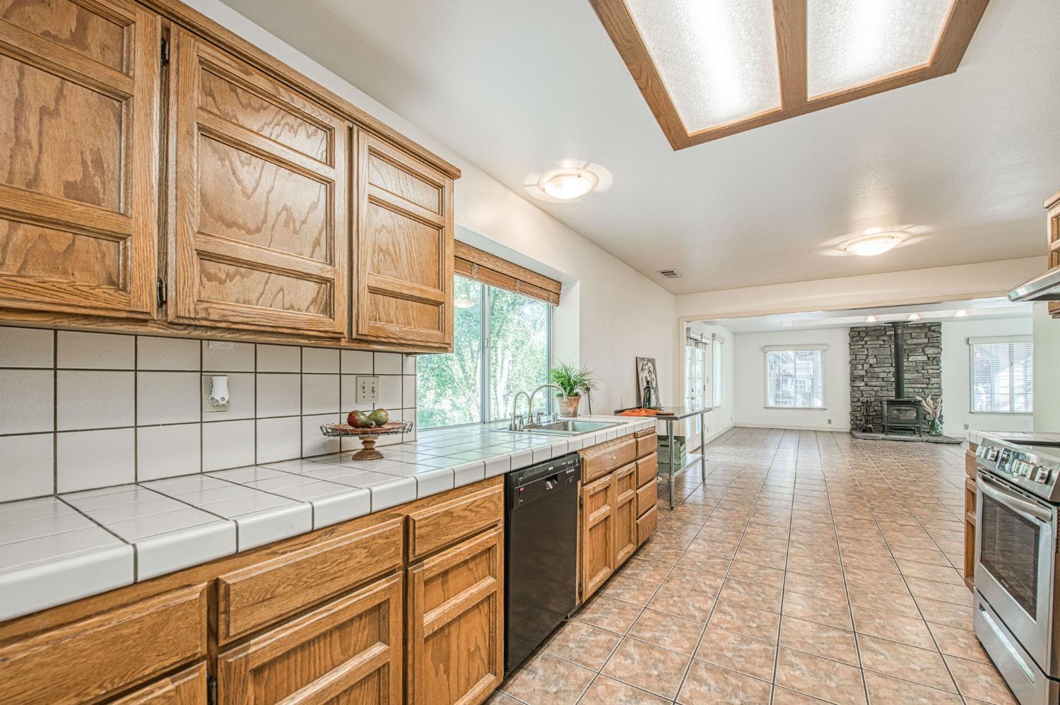 36774 Venado Dr, Coarsegold, CA 93614