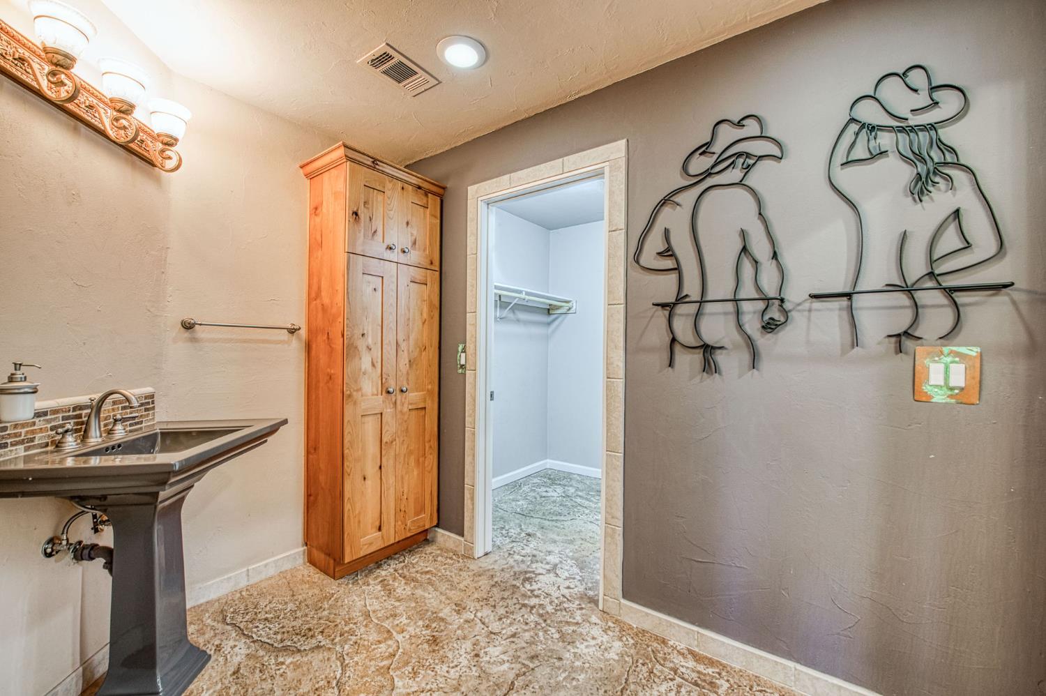 36774 Venado Dr, Coarsegold, CA 93614