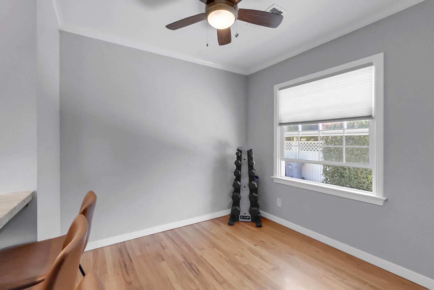 1820 Orchard Ln, Merced, CA 93540