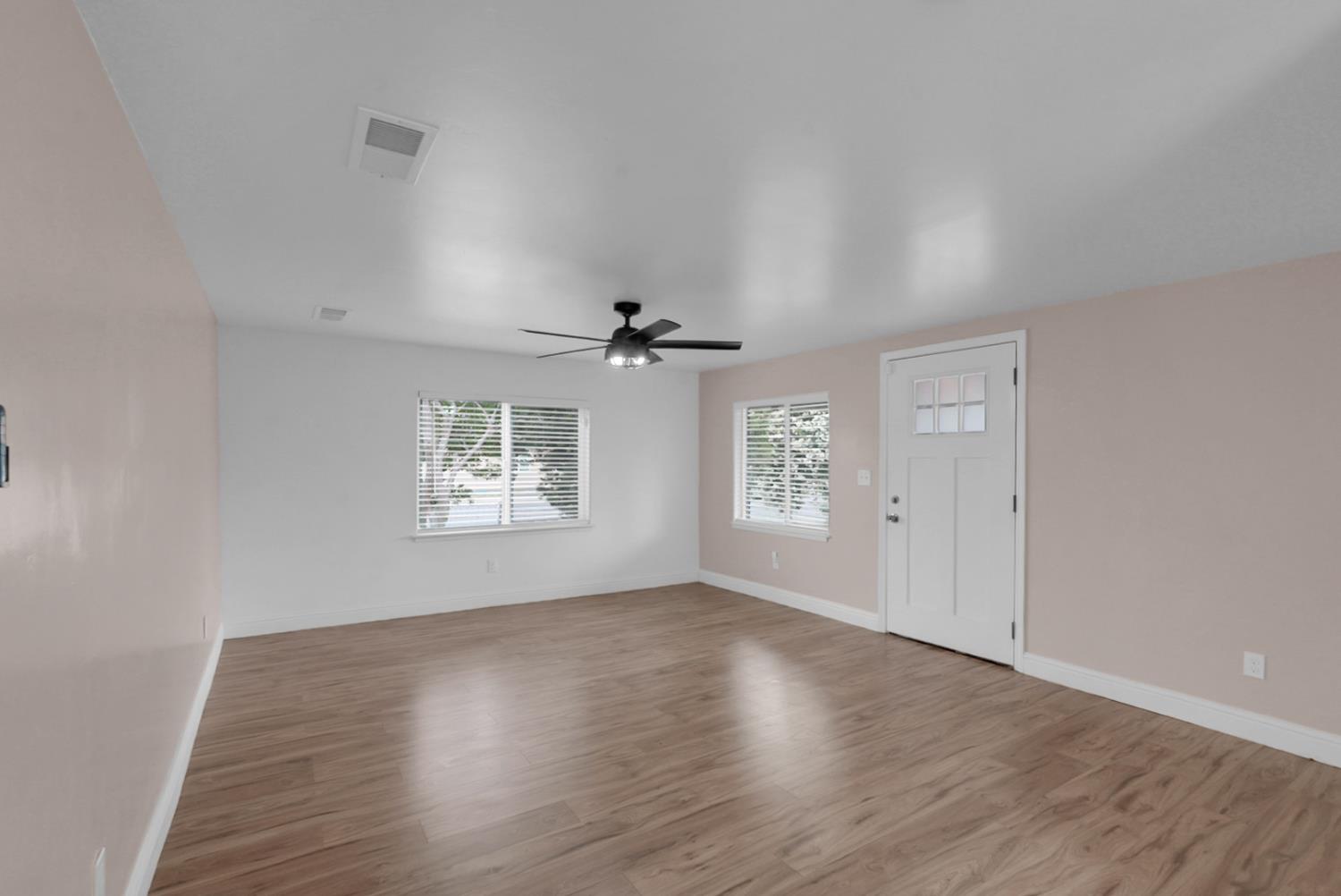 421 Orange Ave, Chowchilla, CA 93610