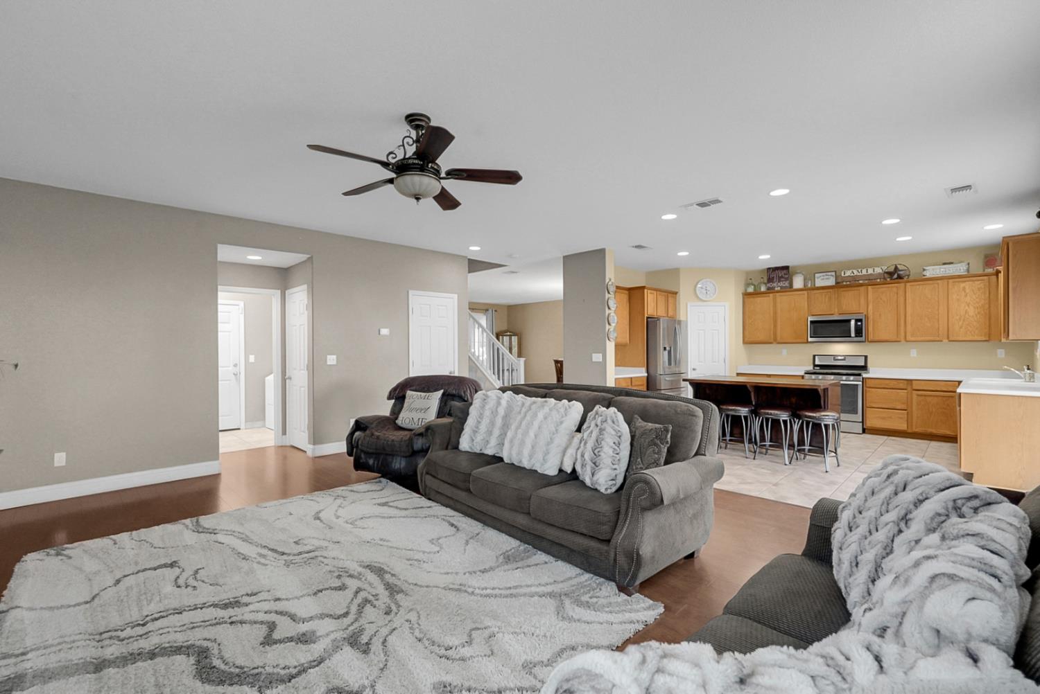 105 Pine St, Chowchilla, CA 93610