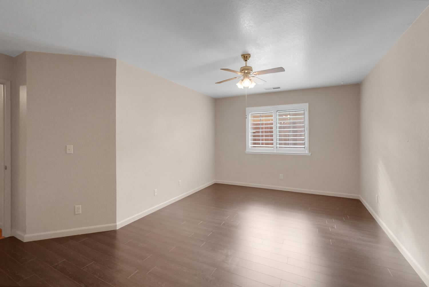 406 Jefferson St, Chowchilla, CA 93610