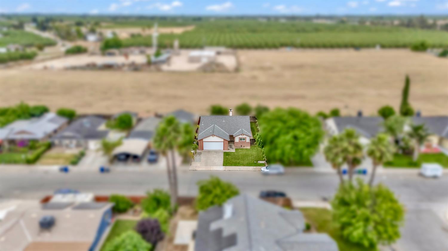 406 Jefferson St, Chowchilla, CA 93610