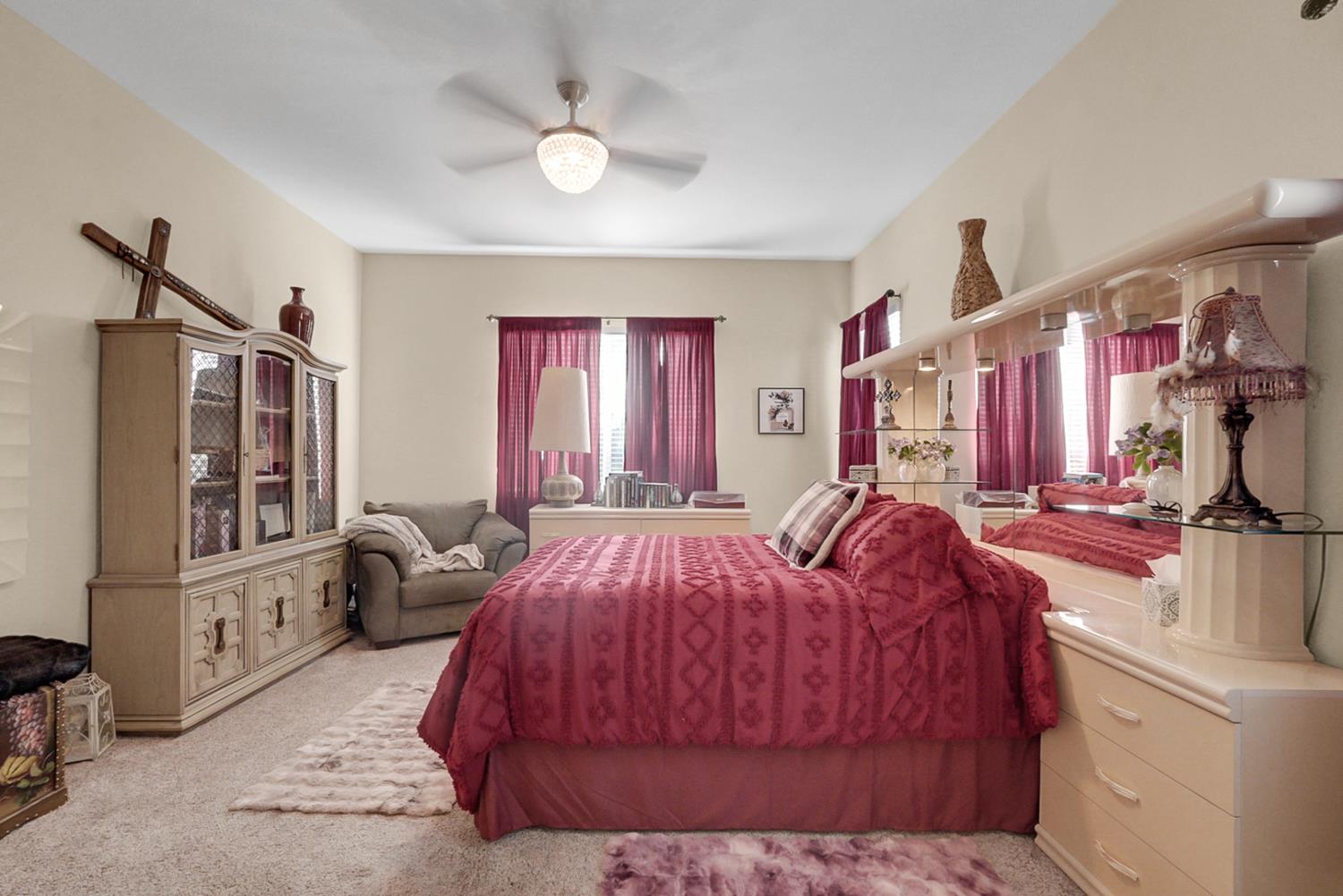12165 Pheasant Run Blvd, Chowchilla, CA 93610
