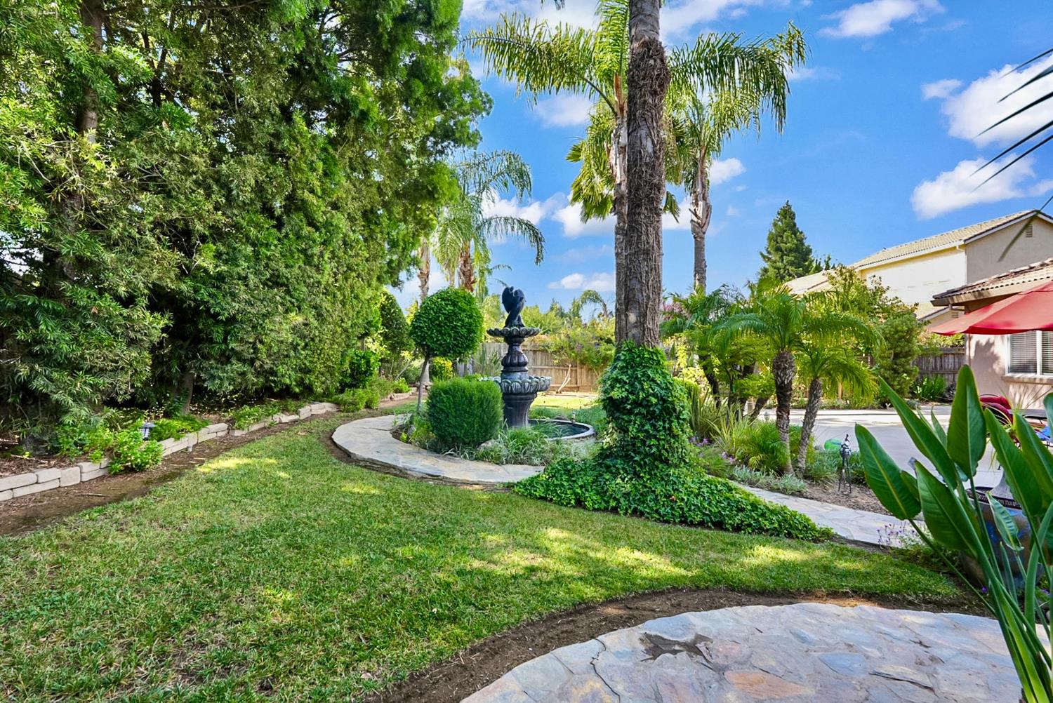 12165 Pheasant Run Blvd, Chowchilla, CA 93610