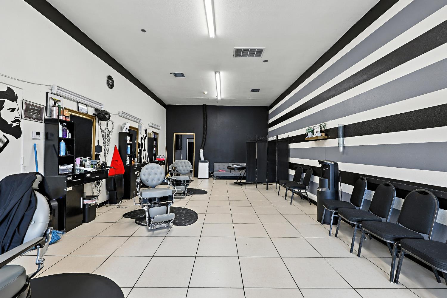 1005 Robertson Blvd, Chowchilla, CA 93610