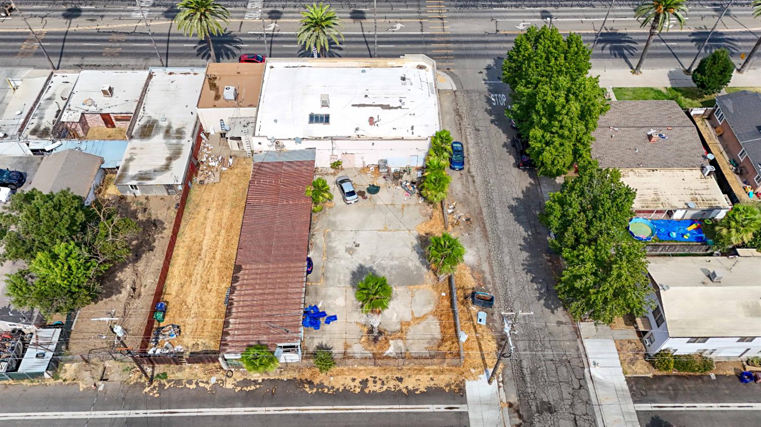 1005 Robertson Blvd, Chowchilla, CA 93610