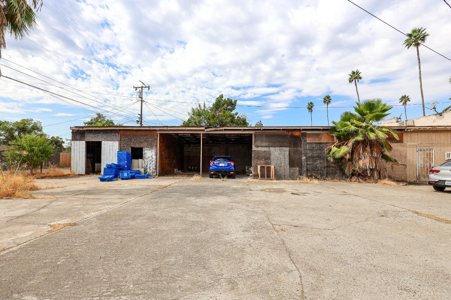 1005 Robertson Blvd, Chowchilla, CA 93610