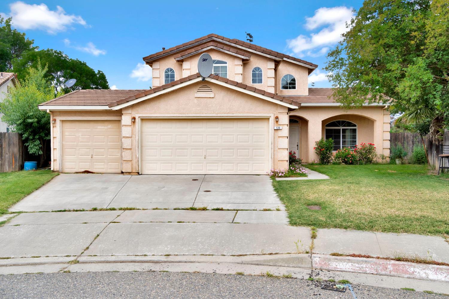 120 Cedar Ct