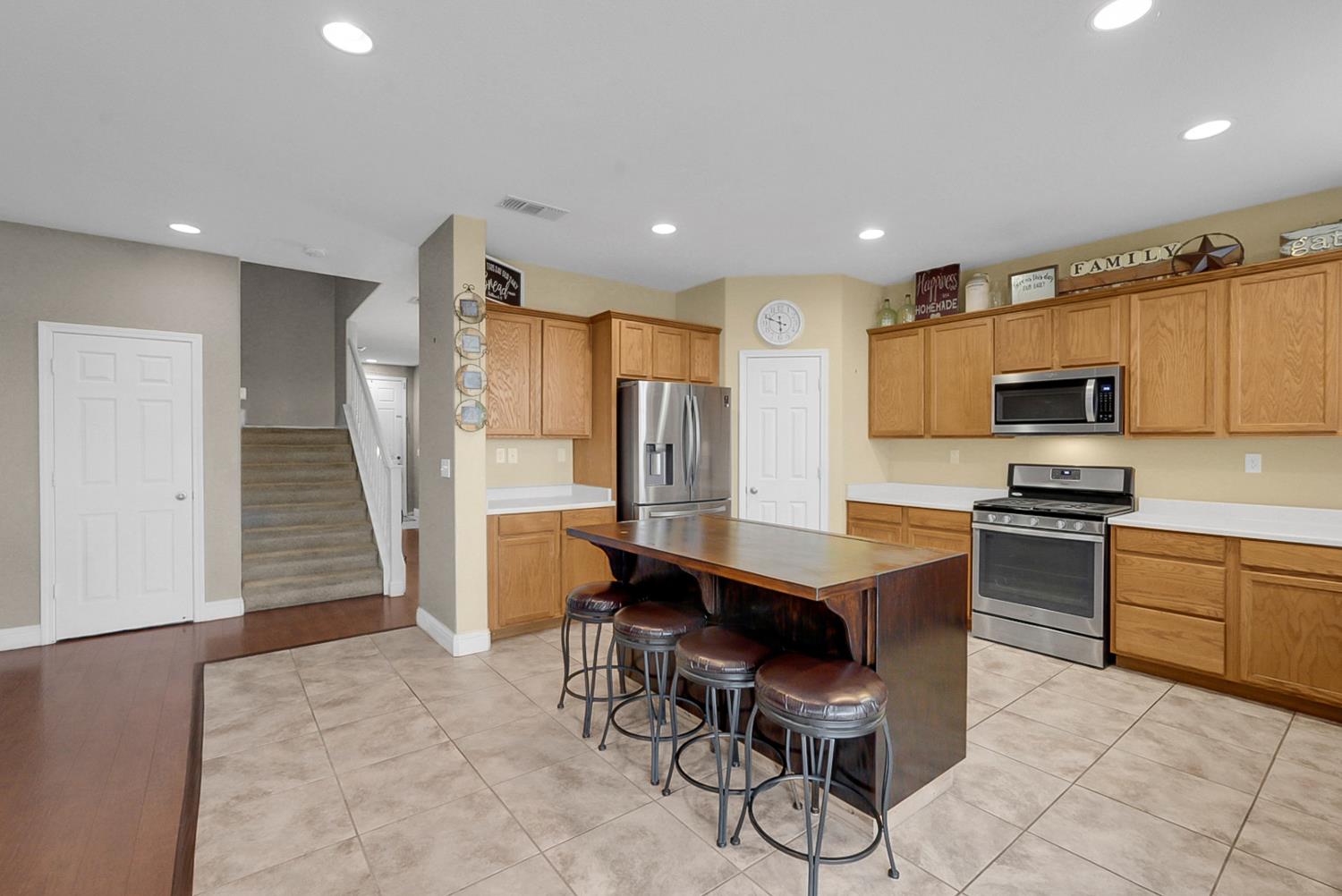 105 Pine St, Chowchilla, CA 93610